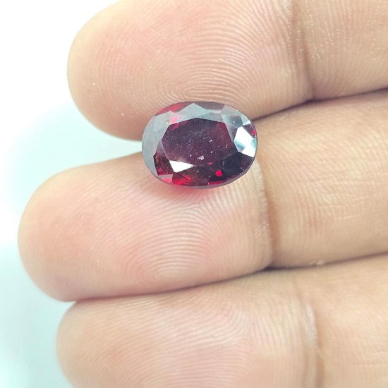 Gomed (Hessonite Garnet Stone) – Certified Natural Gemstone for Rahu Planet